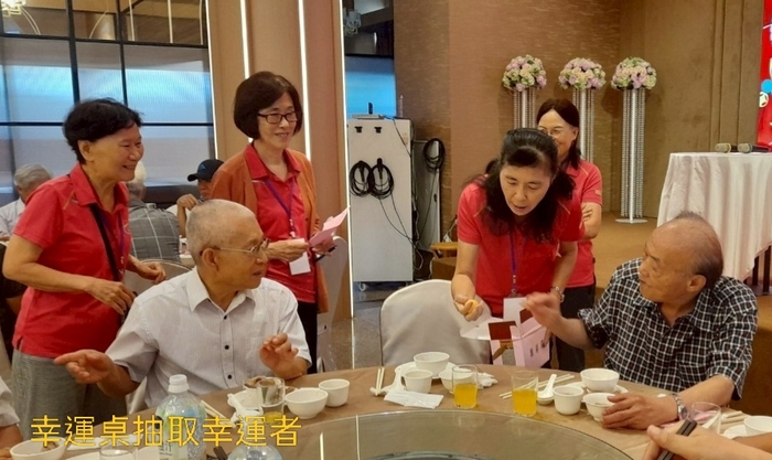 成大長青會114年第二季慶生會活動紀要圖片
